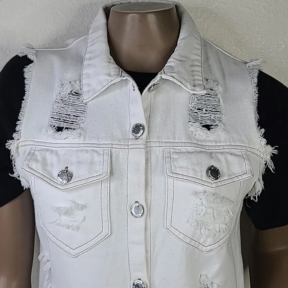 Vest Size Small/Medium White Distressed Denim Embellished Pink Butterflies Cute - Picture 4 of 7